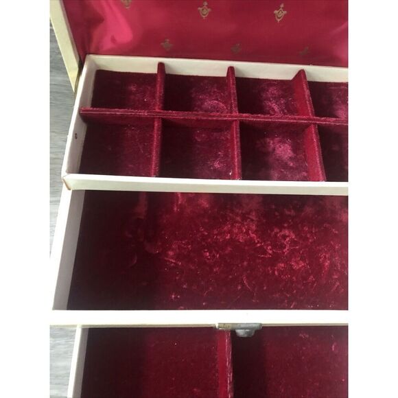 Bond Street Jewelry Box With Red Felt Liner. Vintage - Picture 2 of 16